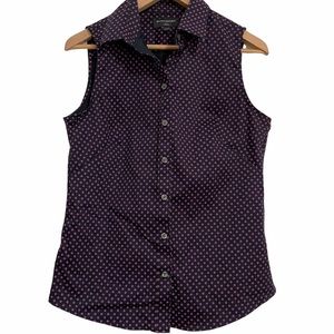 Banana Republic Patterned Sleeveless Button Down Blouse